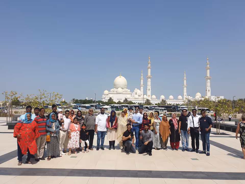 Dubai & Abu Dhabi VI Expedition