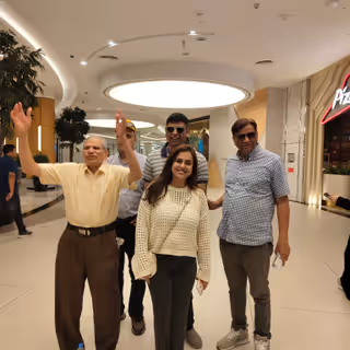Dubai & Abu Dhabi VI Expedition
