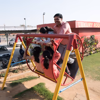 Access the Colour, tactile and Cultural Jaipur