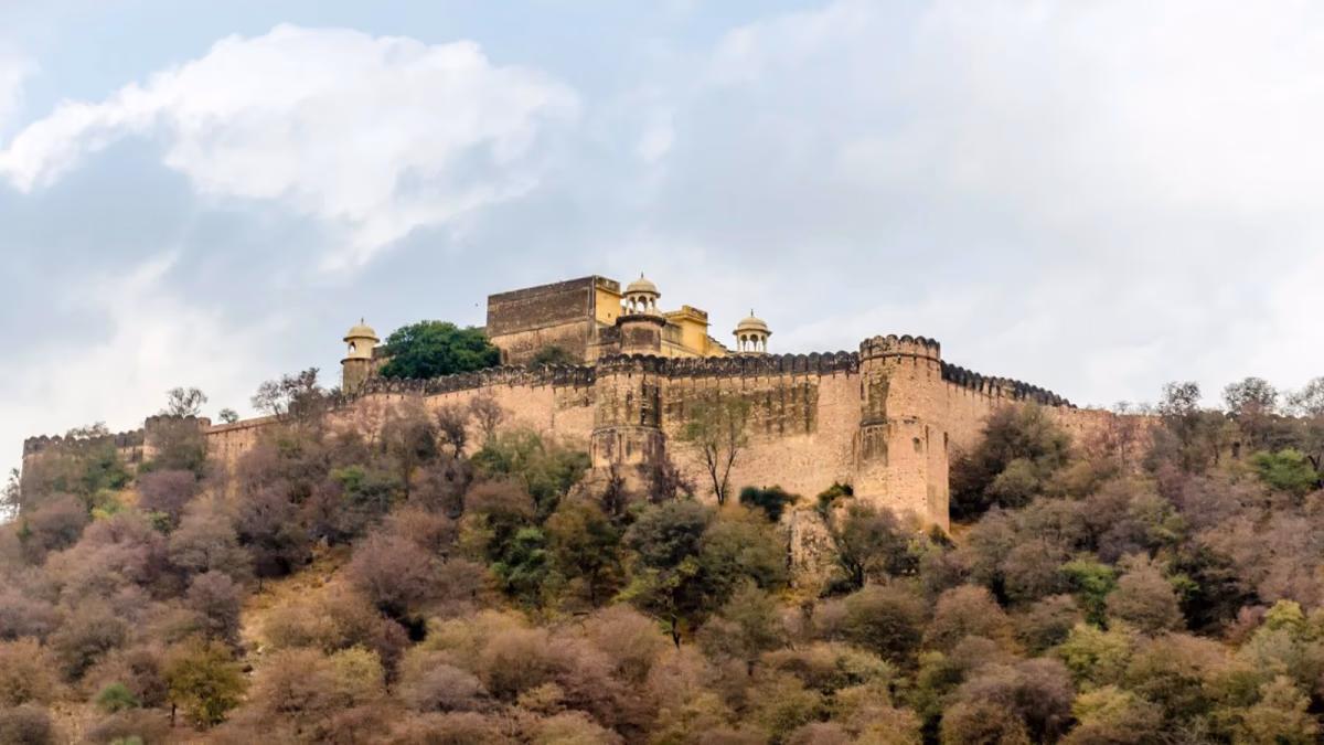 Kankwari Fort